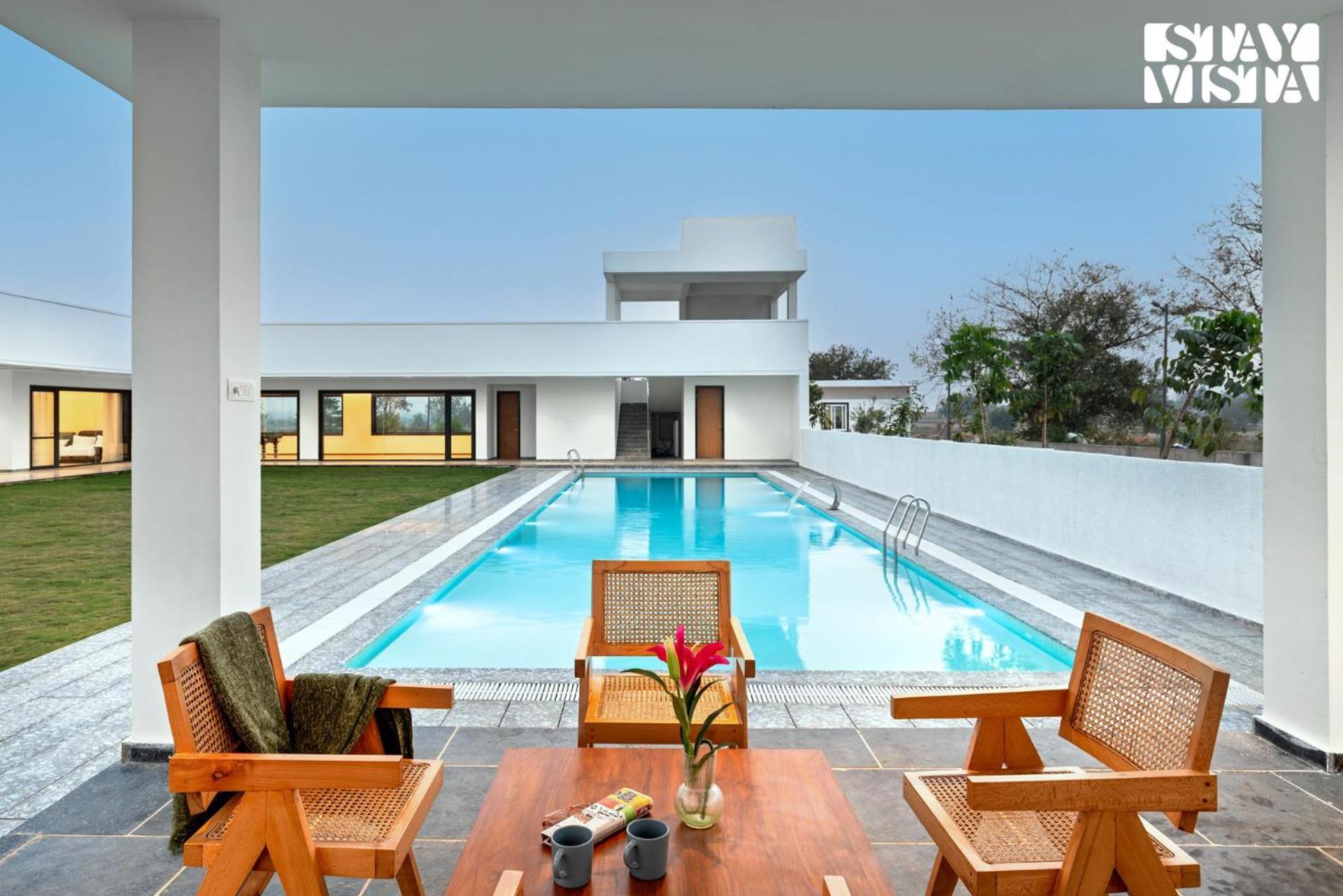 Stayvista At Aj House With Pvt Pool & Projector Set-Up Hyderabad Exterior foto